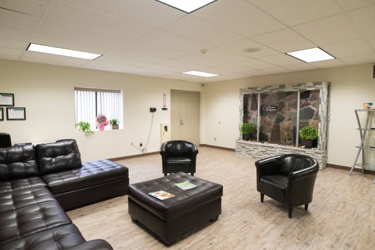 Interior smaller 768x513